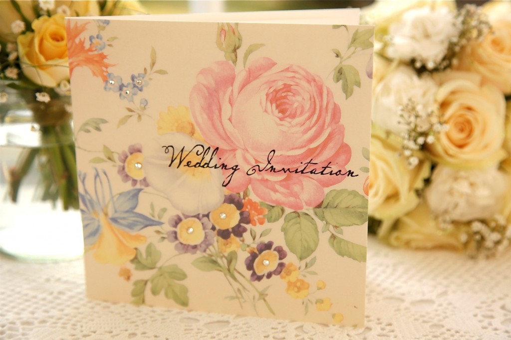  Vintage Floral Wedding Invitations by Ivy Ellen 