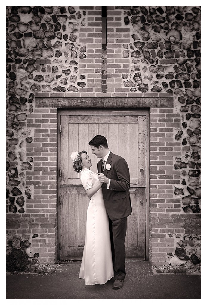 A nostalgic and beautiful 40's inspired wedding... {part 1}