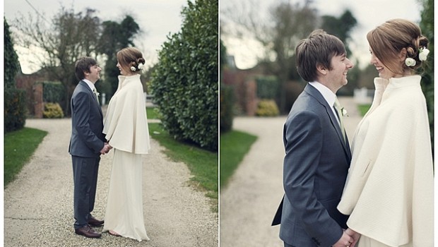 A pale green, gold and cream wedding with owls, a monkey and a girraffe!