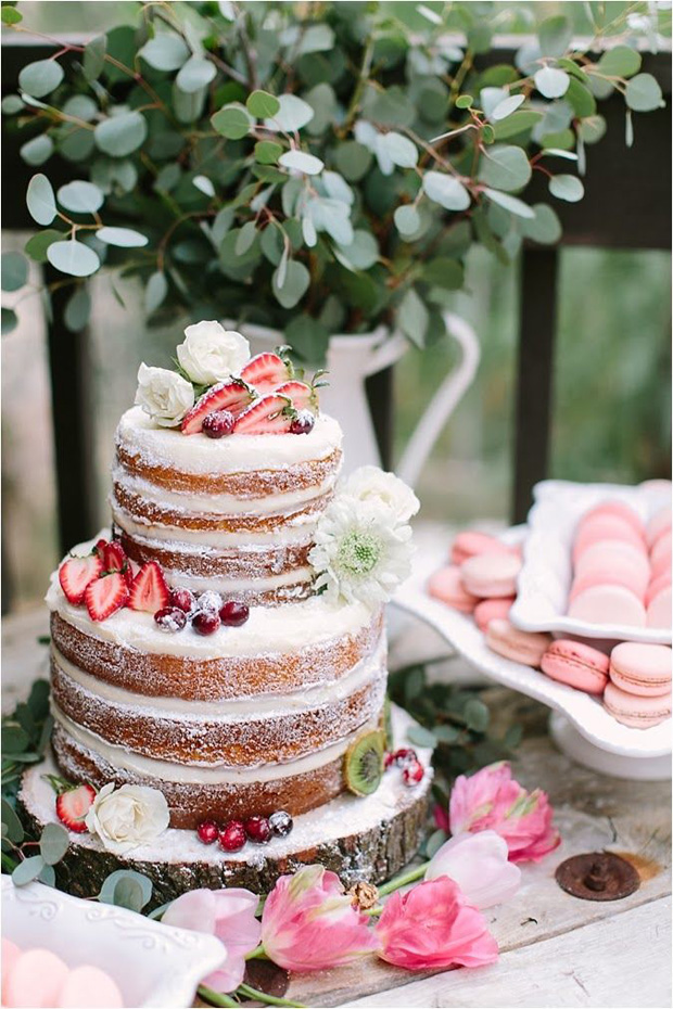 Naked wedding cakes cambridgeshire