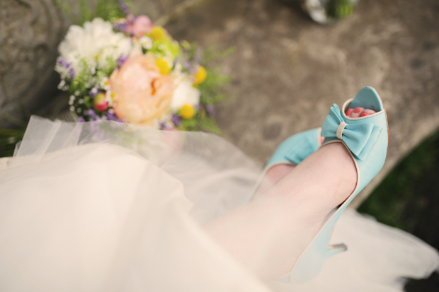 Black & White Stripes With Contrasting Floral Theme Real Weddng (93)