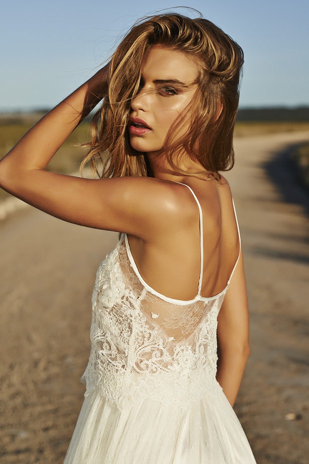 Wedding Dresses for the Unique Bride Grace Loves Lace The Golden Hour_0106