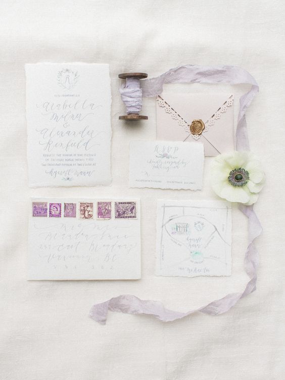 Lilac Grey & GORGEOUS Gold: Wedding Inspiration & Colour Ideas Lilac Grey & GORGEOUS Gold: Wedding Inspiration & Colour Ideas