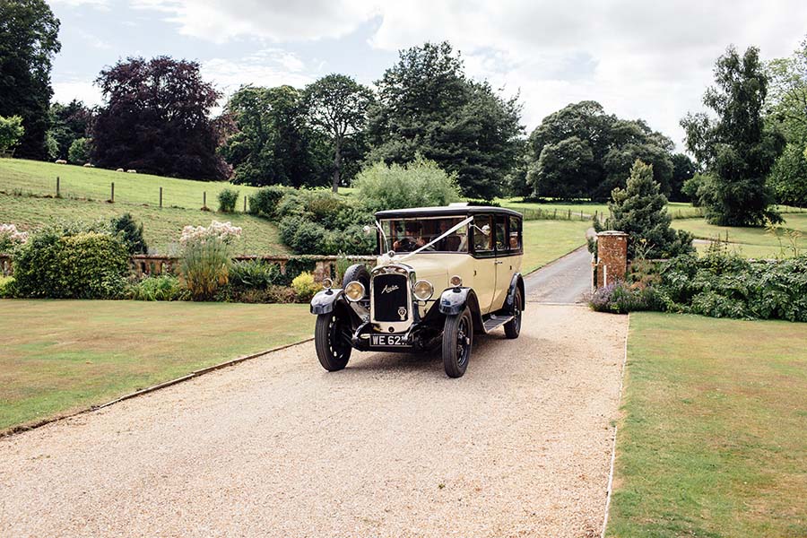 A Somerset Afternoon Tea Wedding With Country Vibe: Jessica & Pete A Somerset Afternoon Tea Wedding With Country Vibe: Jessica & Pete
