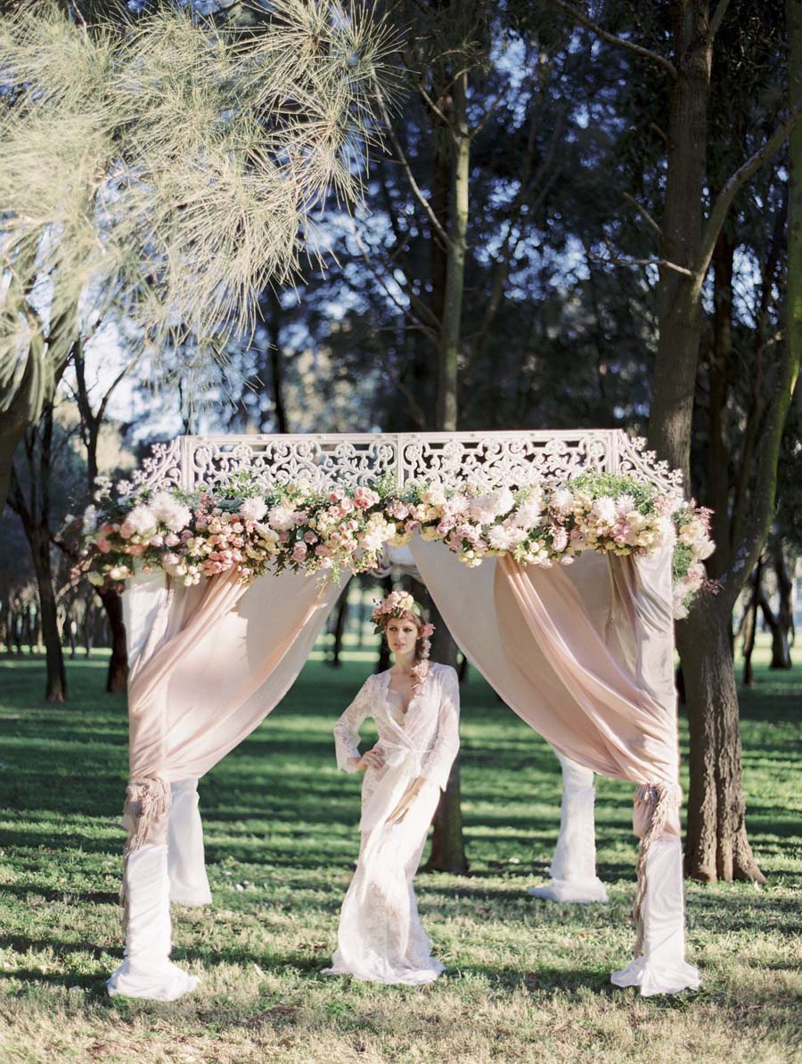 ‘Windswept Bride’ A Beautiful Pastel Bohemian Styled Wedding Shoot! 'Windswept Bride' A Beautiful Pastel Bohemian Styled Wedding Shoot!