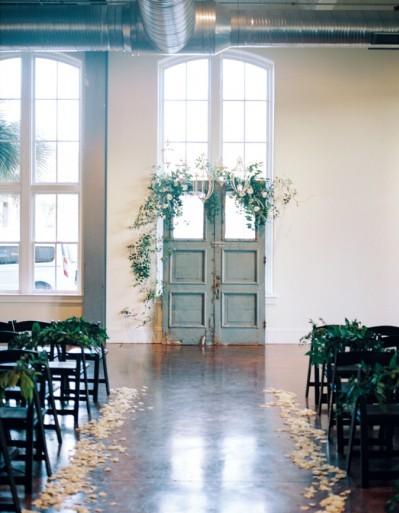 stylemepretty-com20160125organic-industrial-wedding-at-701-whaley-marciemeredith-com stylemepretty-com20160125organic-industrial-wedding-at-701-whaley-marciemeredith-com