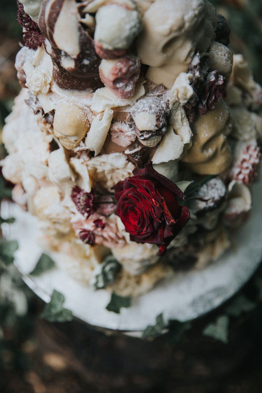 A Winter Themed Alice in Wonderland Bridal Shoot With Pale Blue & Deep Red A Winter Themed Alice in Wonderland Bridal Shoot With Pale Blue & Deep Red