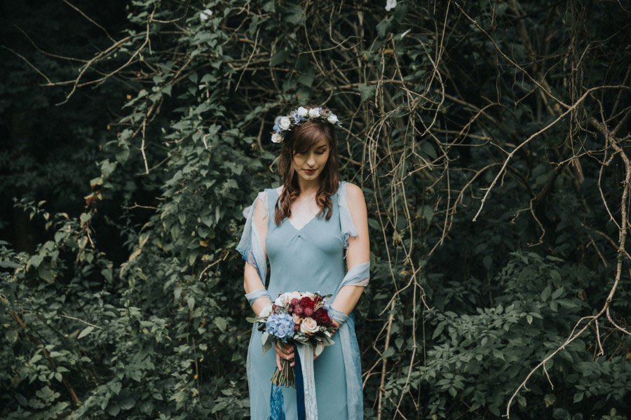 A Winter Themed Alice in Wonderland Bridal Shoot With Pale Blue & Deep Red A Winter Themed Alice in Wonderland Bridal Shoot With Pale Blue & Deep Red