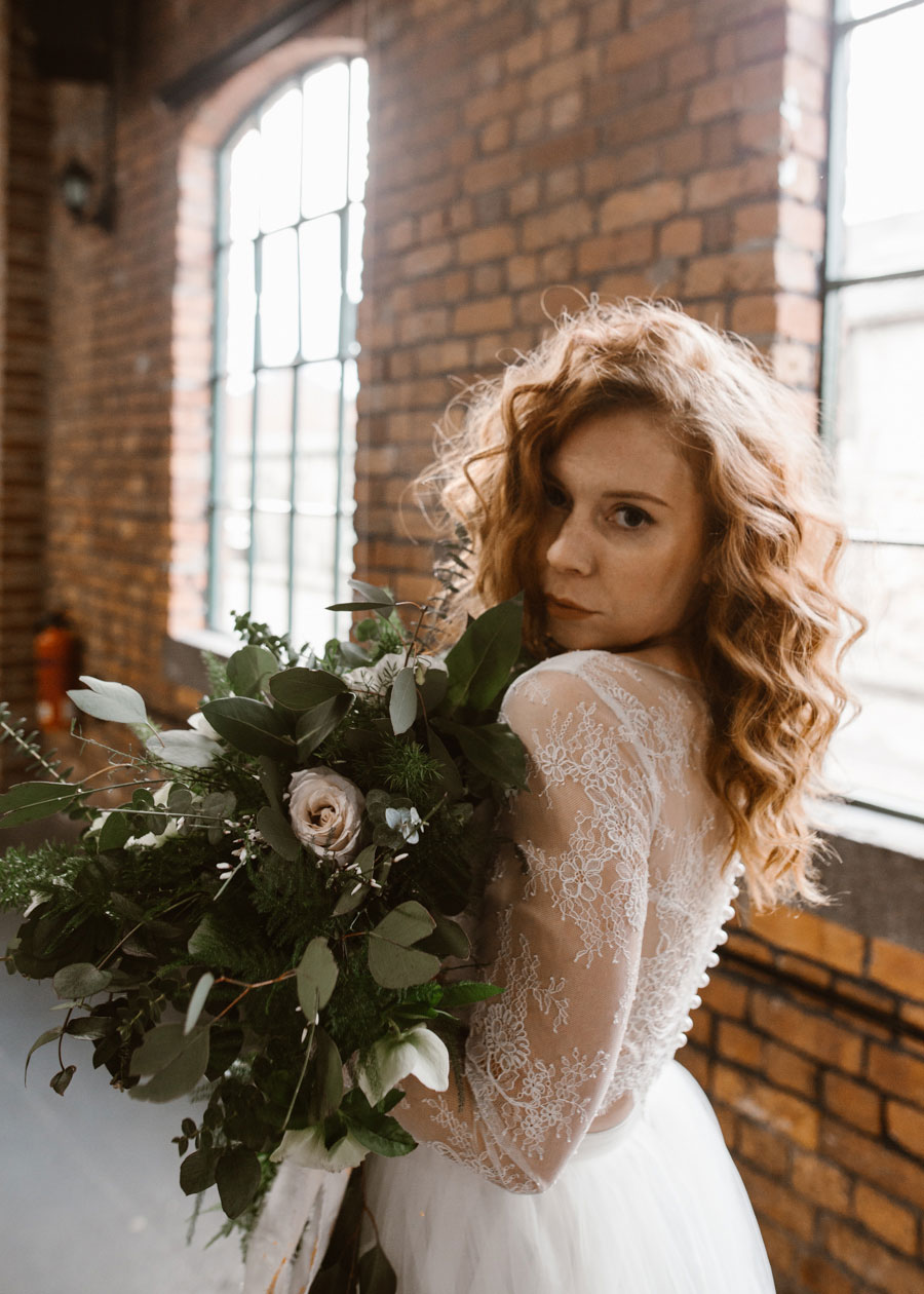 The Urban Boho Bride! A Stunning Copper Leaf, Blush & Greenery Wedding Shoot