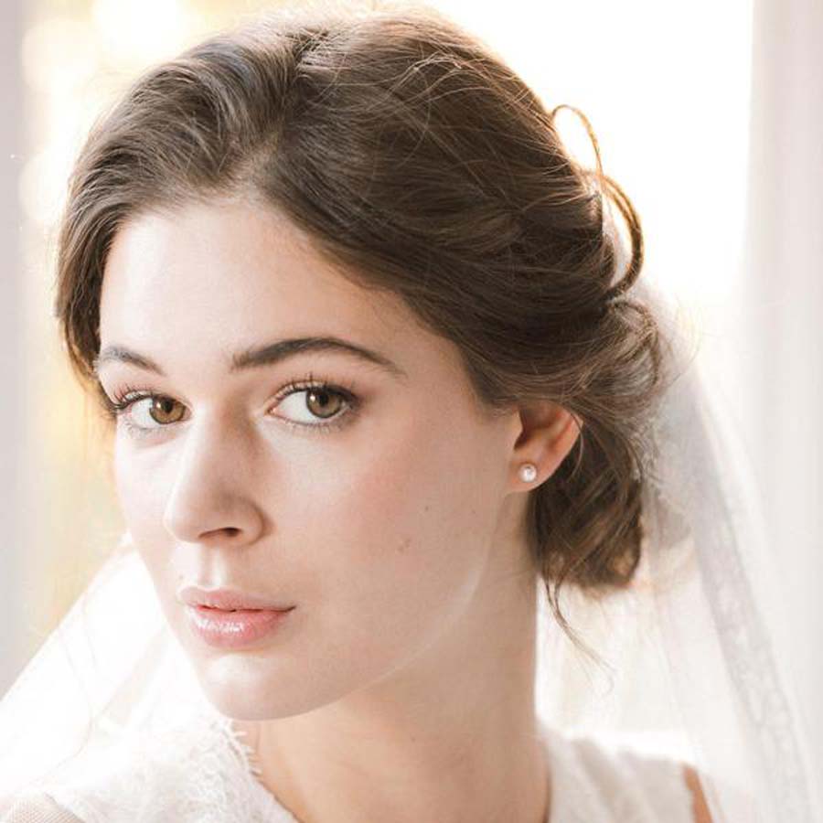 pearl-earrings-paige-britten-weddings-crop-_1_grande pearl-earrings-paige-britten-weddings-crop-_1_grande